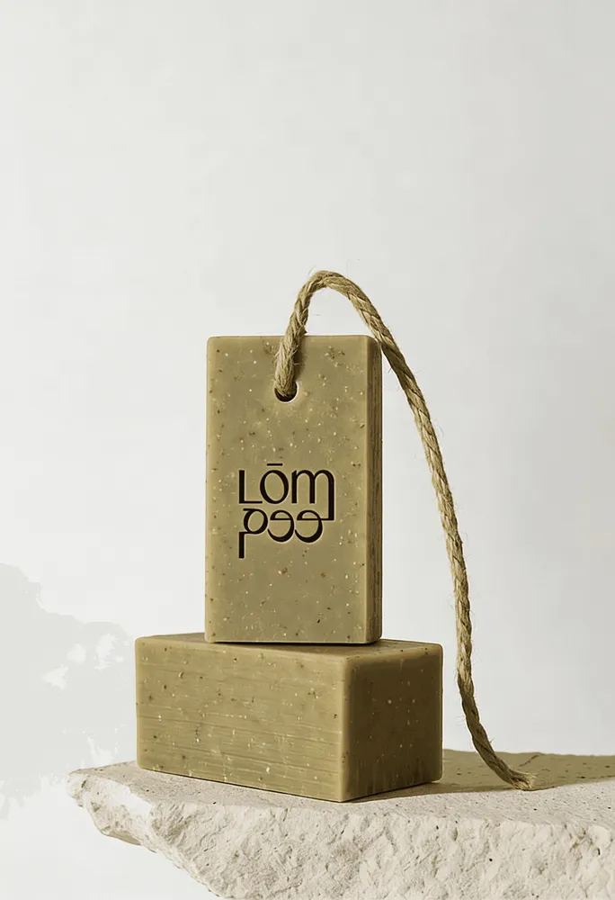 LŌM